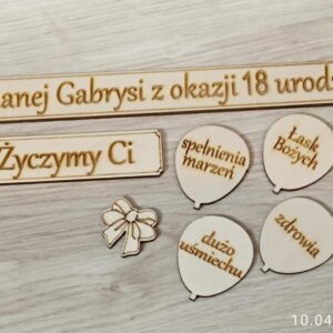 081A ZESTAW TABLICZEK DO MAKRAMY NA 18 z dowolnym imieniem
