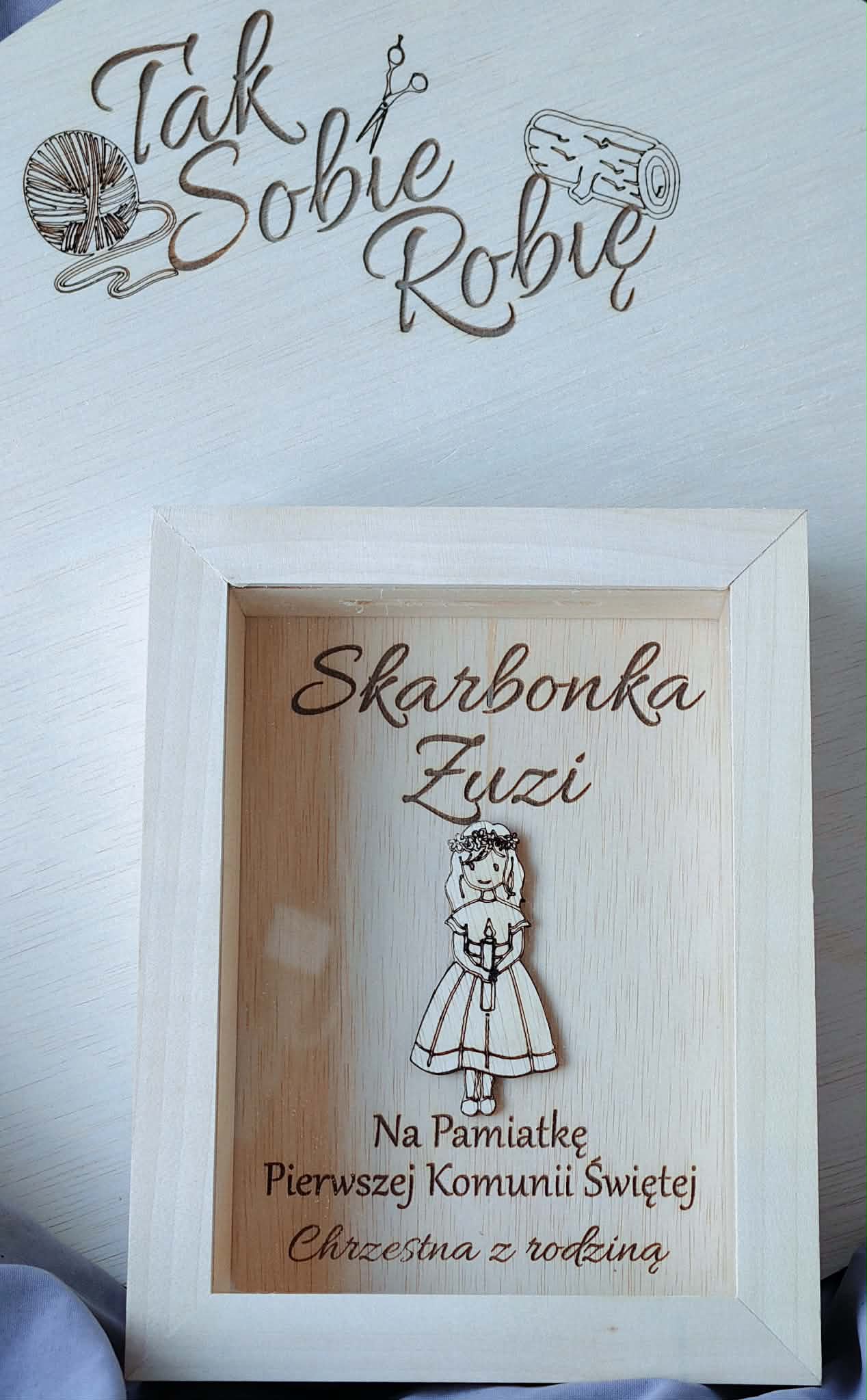 SKARBONKA KOMUNIJNA DOWOLNY NAPIS I IMIĘ